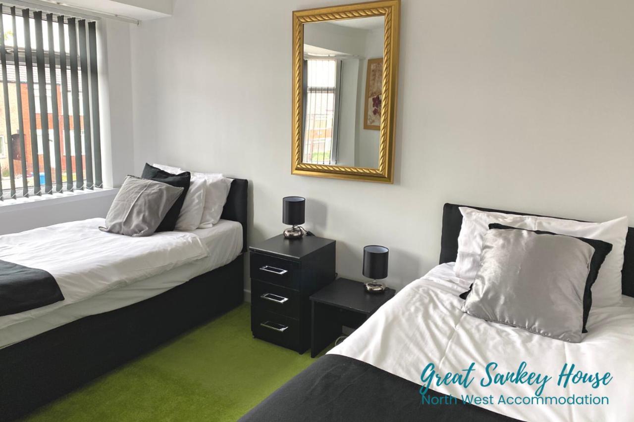 3-Bedroom House In Warrington With Free Parking Ideal For Contractors And Family Stays Warrington (Cheshire) Exterior foto